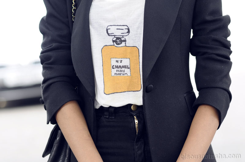 DIY How to make a Chanel logo Shirt 